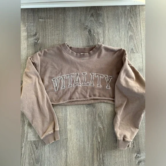 Balance Athletica Vitality Cropped Crew Neck Sweatshirt - Picture 3 of 6